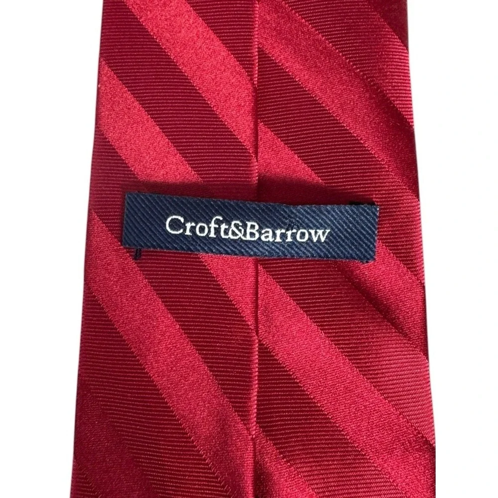 Croft & Barrow Mens Silk Tie Red‎ Striped Quiet Luxury Old Money Retro Preppy